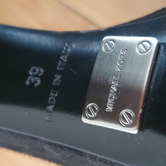 Michael Kors Adelina Runway Heels - Picture 8 of 8